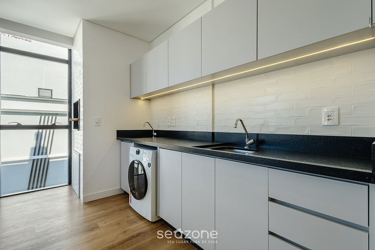 Apartamento em condomínio a 180 m da praia SFR0401