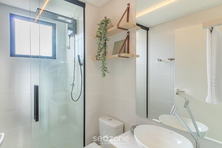 Apto c/ churrasq. e vista a 400m da Praia SKL1003