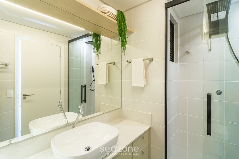 Apto c/ churrasq. e vista a 400m da Praia SKL1003