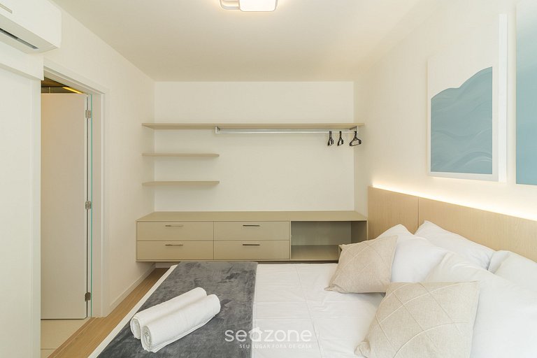 Apto c/ churrasq. e vista a 400m da Praia SKL1003