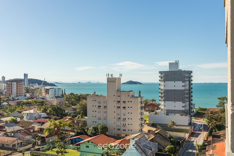 Apto c/ churrasq. e vista a 400m da Praia SKL1003