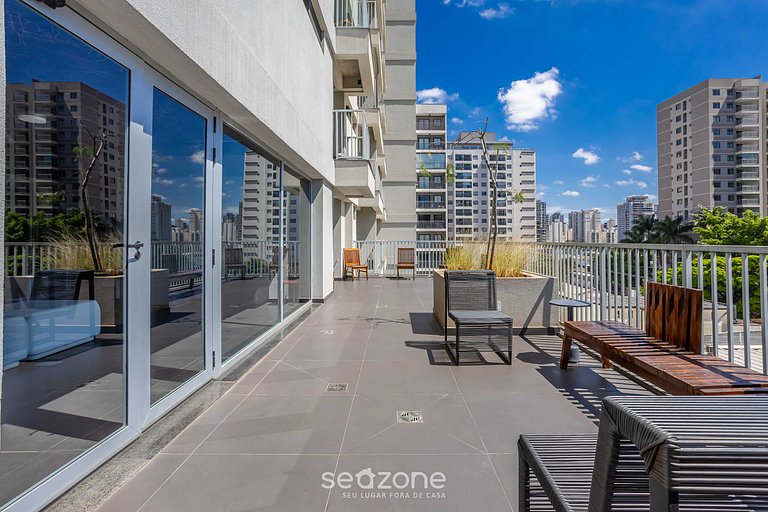 Estúdios em Cond. c/ Academia em Indianópolis - COI