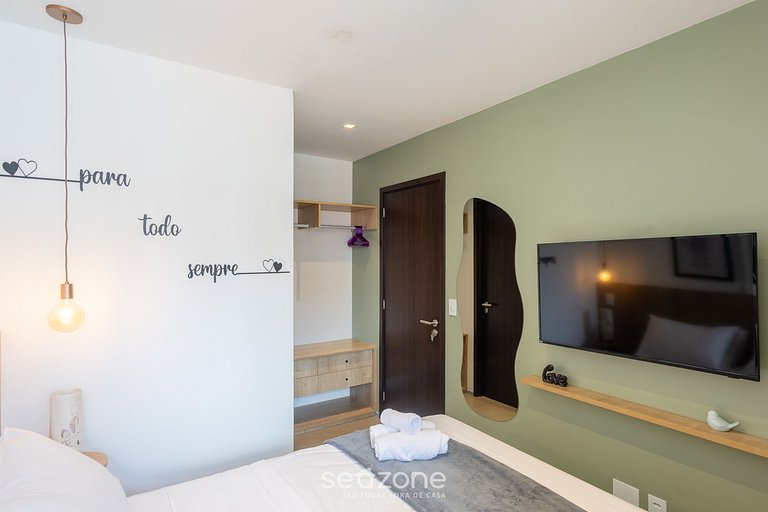 Apartamento moderno com uma suíte a 700 metros da praia ELR0