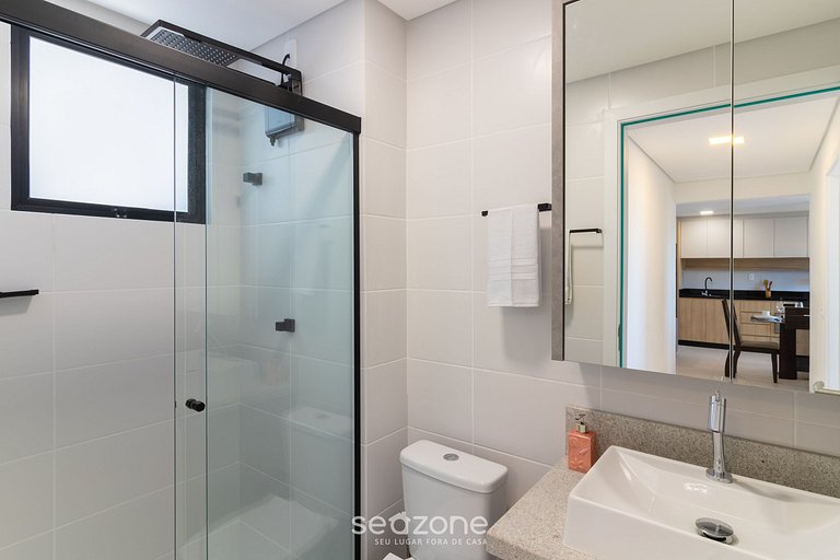 Apto c/ Churrasqueira a 400m da Praia SKL1107