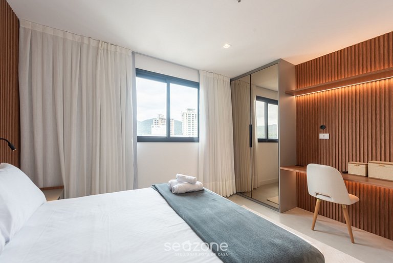 Apt 1Q em cond. c/ piscina a 280m da praia MHF1901