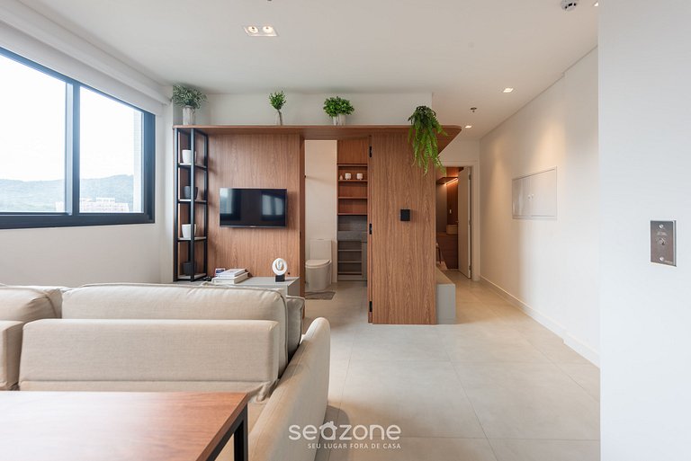 Apt 1Q em cond. c/ piscina a 280m da praia MHF1901