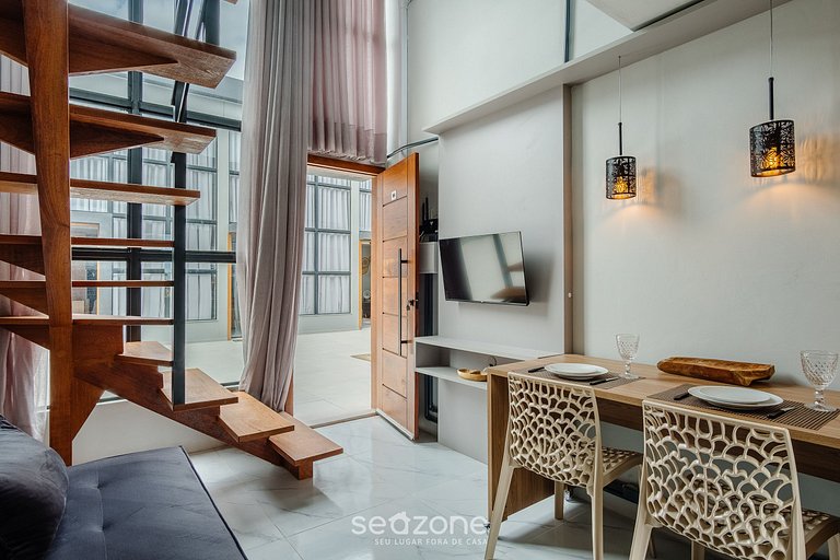 Loft c/ Varanda a 50m da Praia PLO0004