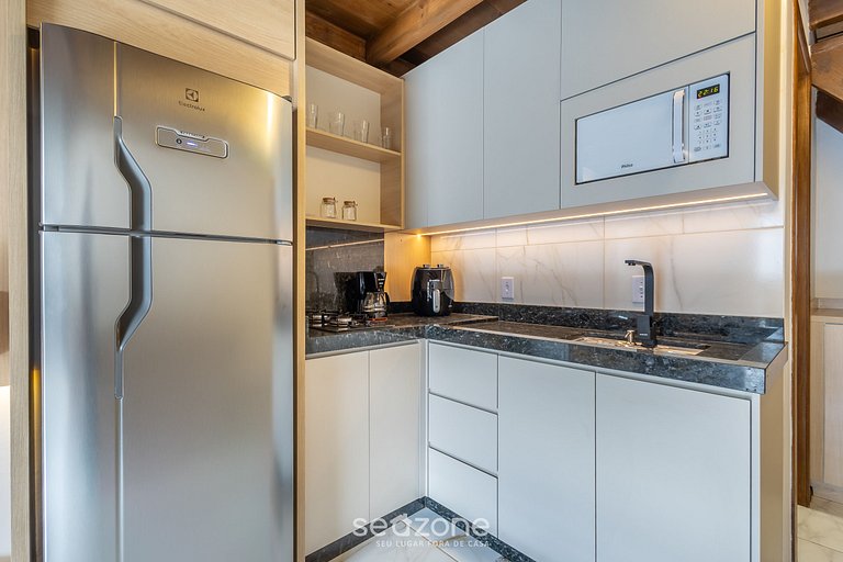 Chalet con balcón en cond. c/ barbacoa VIL0003