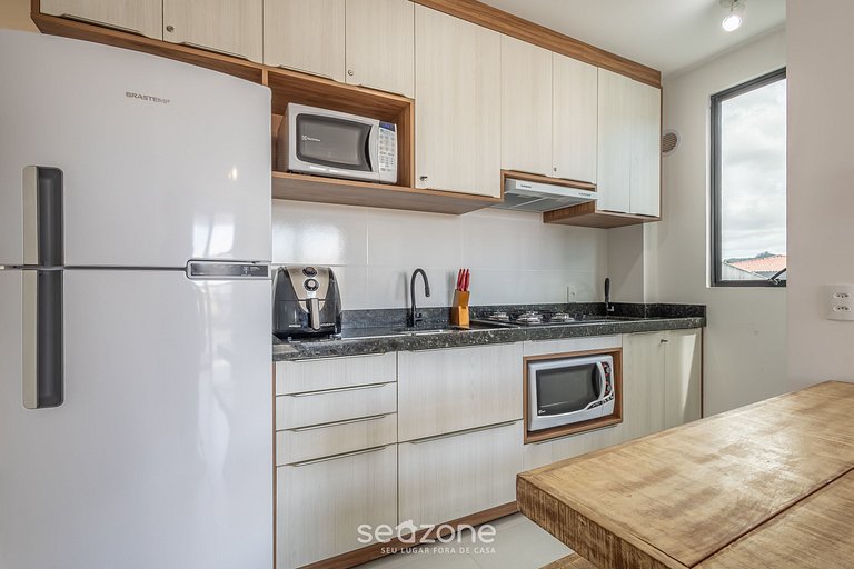 Apto c/ Churrasqueira a 750 m da Praia RRV0202