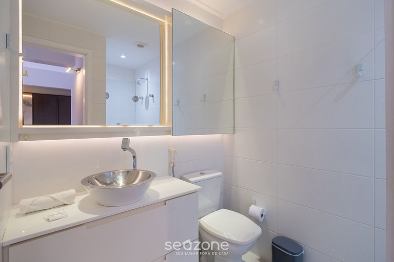 Estudio c/ parrilla, 750 m del UFSC - PST1409