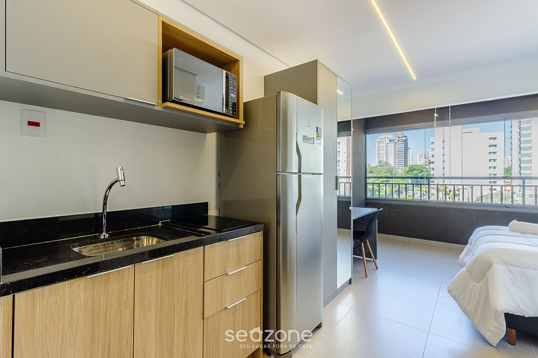 Estudio completo con check-in automático COB0710