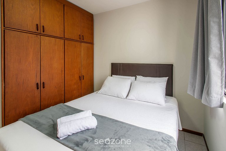 Apto c/ Churrasqueira a 350m da Praia ILH0503