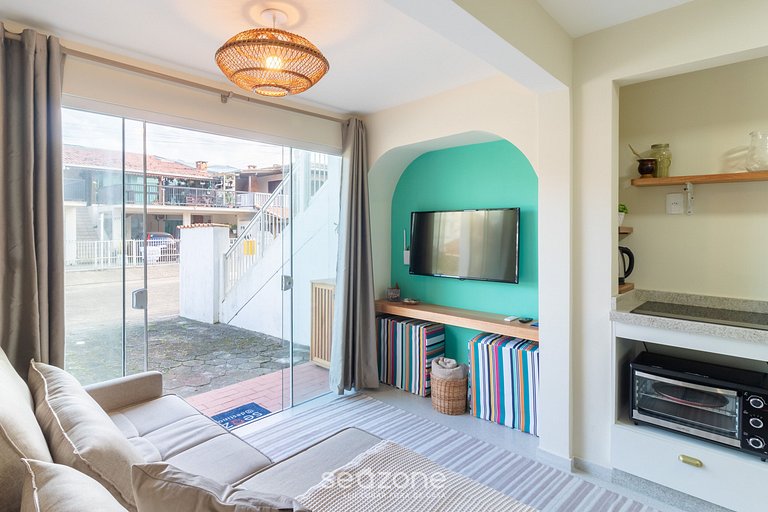 Apto c/ 1 Suíte a 90 m da Praia SEM0012