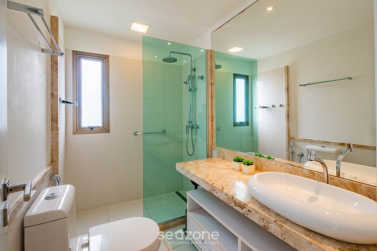 2-Bed Apt Lake View w/ Pool at Praia Forte IPF0201