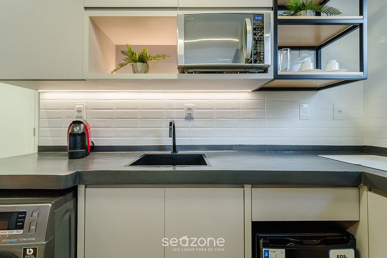 Estudio en edi. con piscina SCA0108