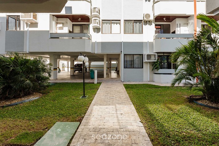 Condominio bien ubicado a 100 m de la playa - CSC