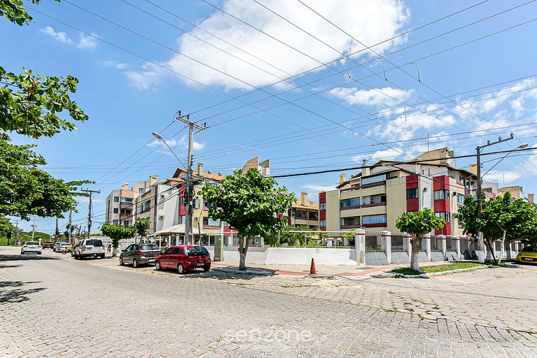 Condominio bien ubicado a 100 m de la playa - CSC