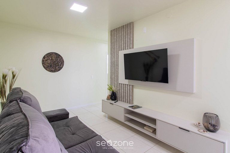 Apto c/ Churrasq. a 210 m da Praia CSI0706