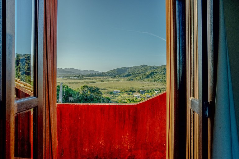 Hermosa casa c/ piscina en medio de la naturaleza EGF000