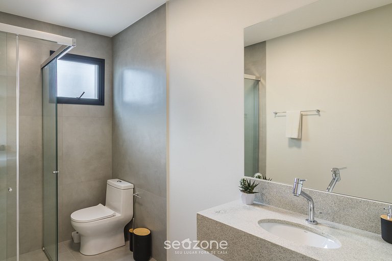 Apto a 220m do Mar em cond. c/ piscina - FFS1306