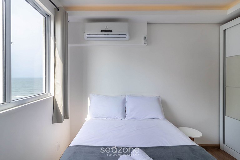 Apto Vista Mar, cond pé na areia c piscina VAC0704