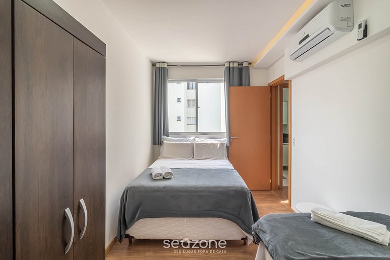 Apto Vista Mar, cond pé na areia c piscina VAC0704