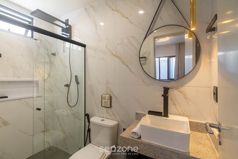 Apto em cond. c/ piscina a 350m da Praia PRY0002