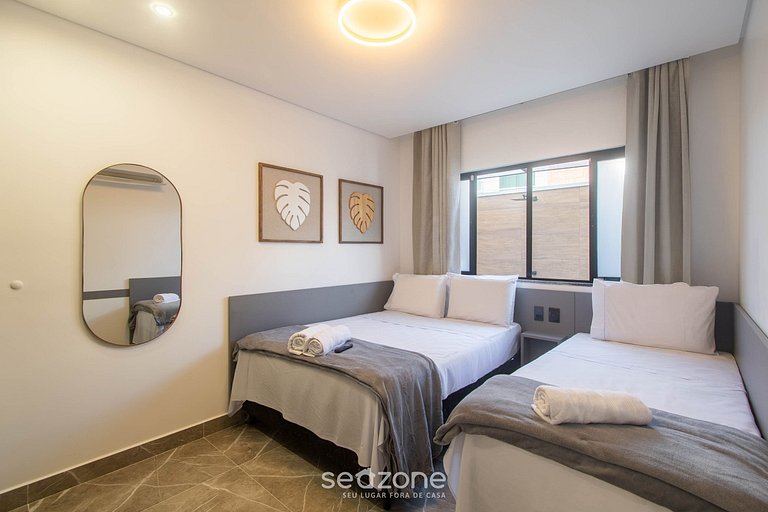 Apto en cond. c/ piscina a 350 m del mar PRY0002