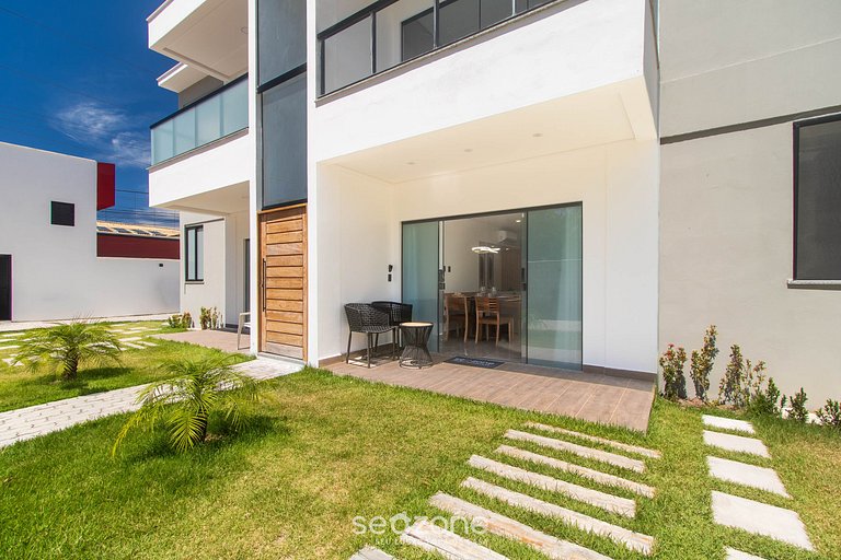 Apto em cond. c/ piscina a 350m da Praia PRY0002