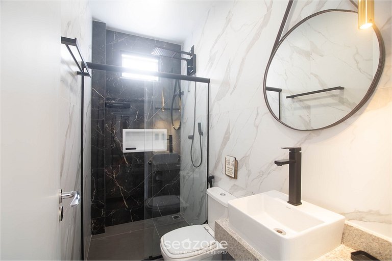 Apto a 350m da Praia em cond. c/ piscina PRY0003