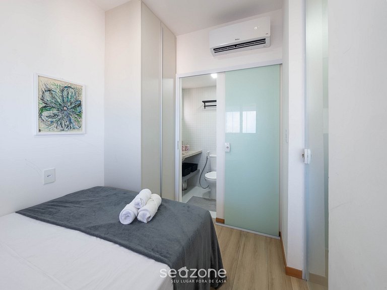 Apto c/ vista lateral al mar 70 m de playa SMA0407