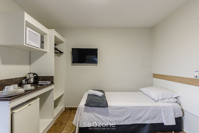 Estudio en edificio gimnasio - Curitiba | UPP0316