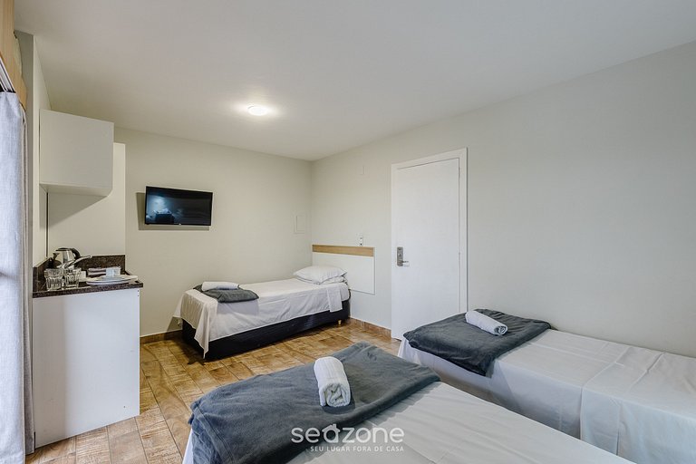 Estúdio em Prédio c/ Piscina - Curitiba | UPP0316