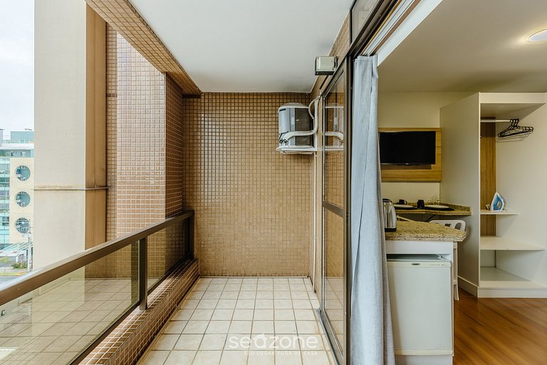 Estúdio em cond. c/ Academia UPP0517