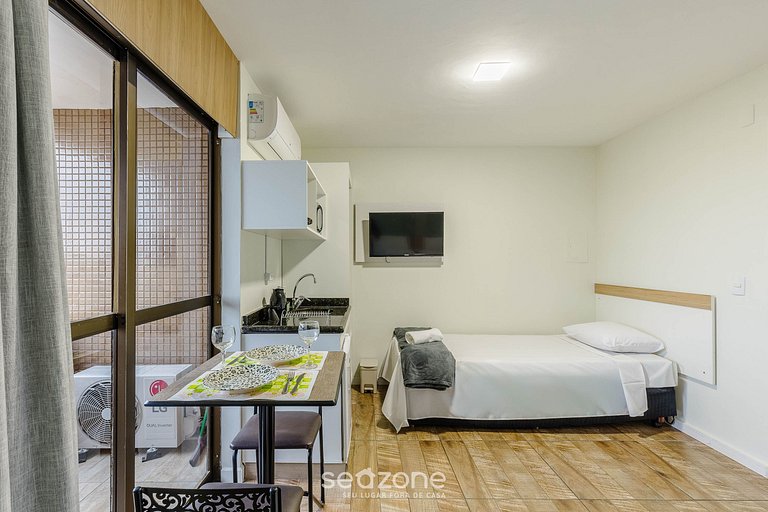 Estudio en condominio con Piscina UPP0614