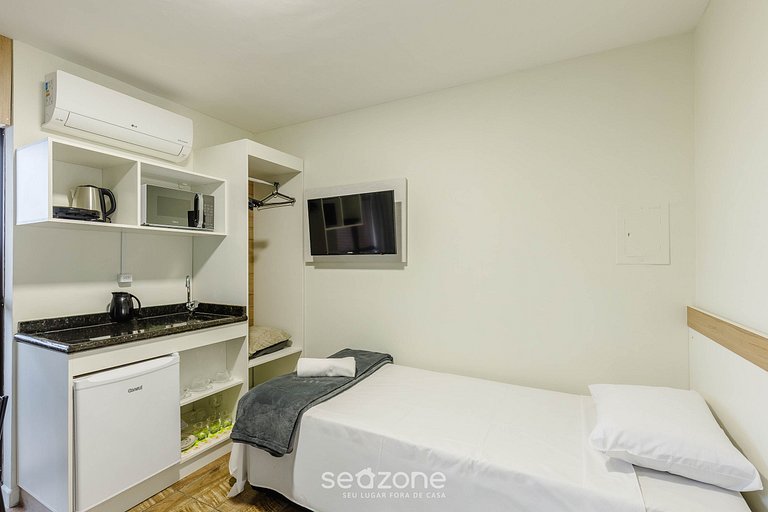 Studio en cond. c/ salón de juegos UPP0614