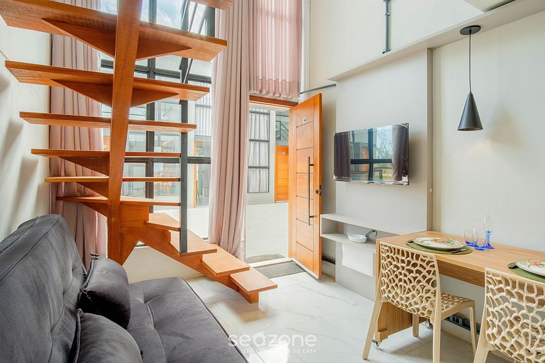 Loft a 50 m da Praia do Camacho PLO0010