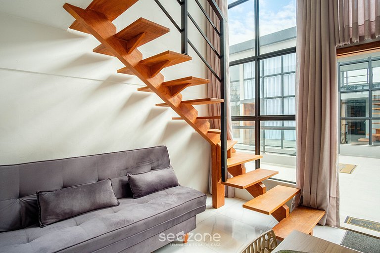 Loft a 50 m da Praia do Camacho PLO0010