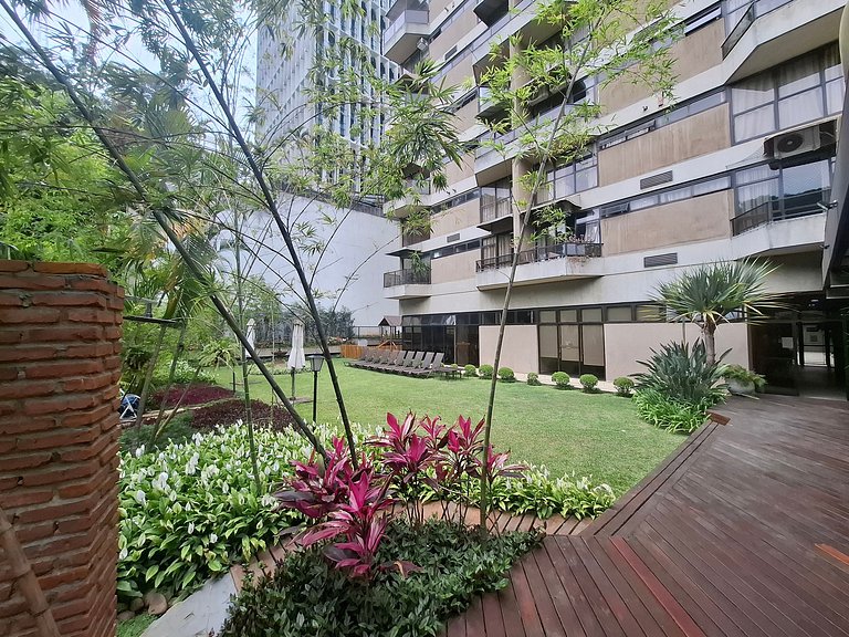 Apt en cond. c/ piscina, 500 m de Paulista TNP0713