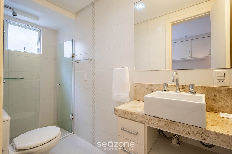 Apto 3 Quartos a 100m da Praia ERM0102