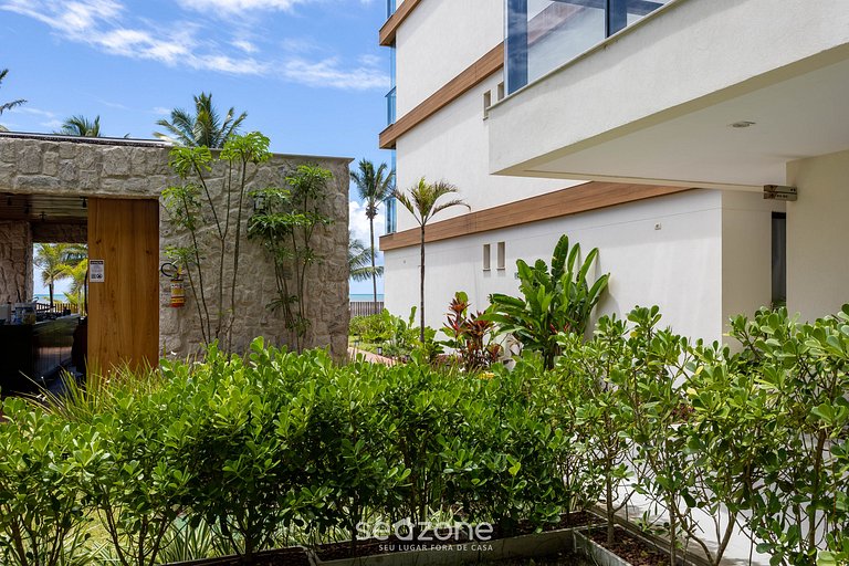 Apto em Cond. c/piscina a passos do Mar - PET0011