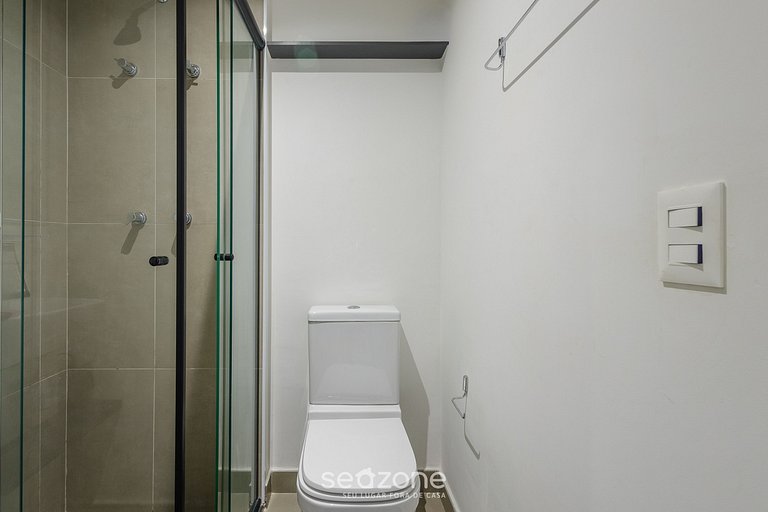 Studio en cond. c/ piscina, 130m del metro FRE1007