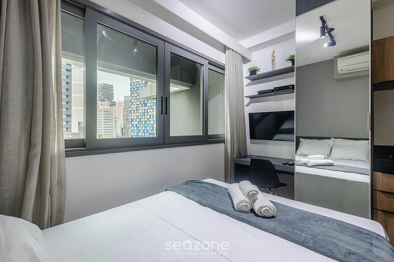 Studio em cond. c/ piscina a 130m do metrô FRE1007