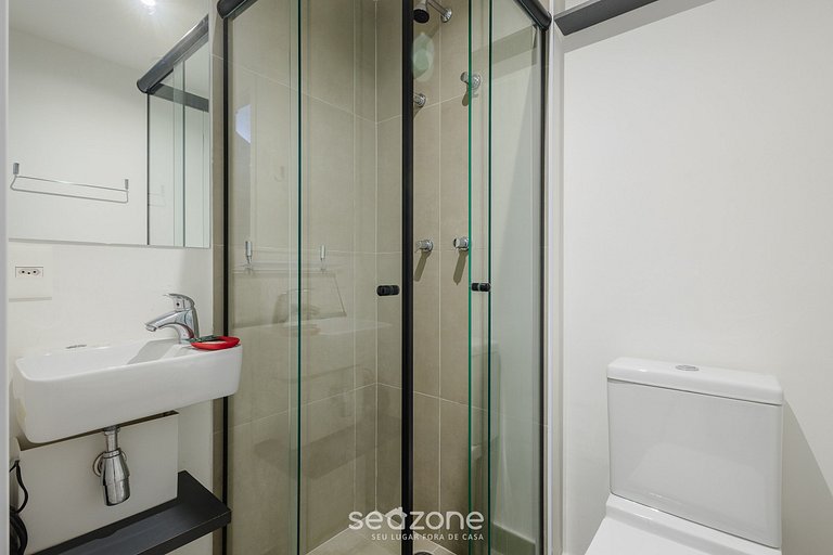 Studio en cond. c/ piscina, 130m del metro FRE1007