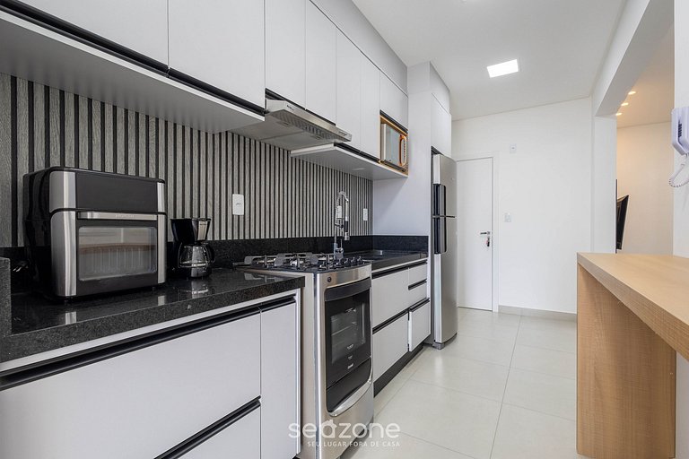 Apto c/ Varanda Gourmet a 500m da Praia - CDM0101