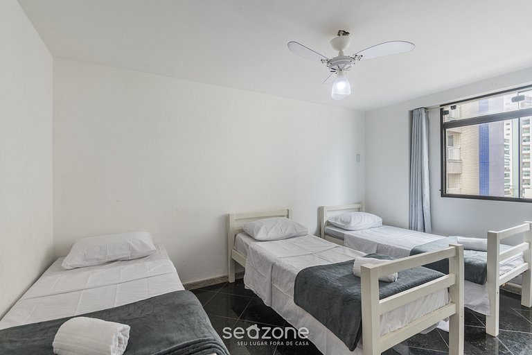 Apto 4 QTS à beira-mar na Praia do Morro - CEA0401