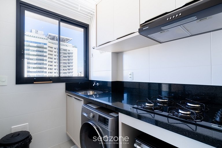 Apto c/ varanda e churrasq. a 800m do Mar CLG0408