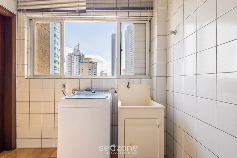 Apto con balcón y vista al mar de BC CET2001