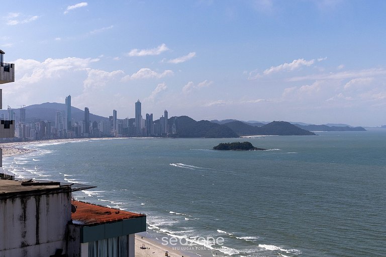 Apto con balcón y vista al mar de BC CET2001