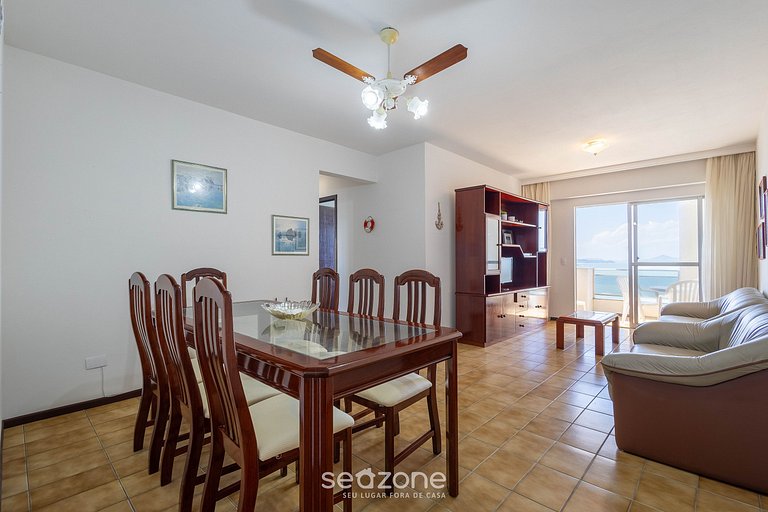 Apto con balcón y vista al mar de BC CET2001